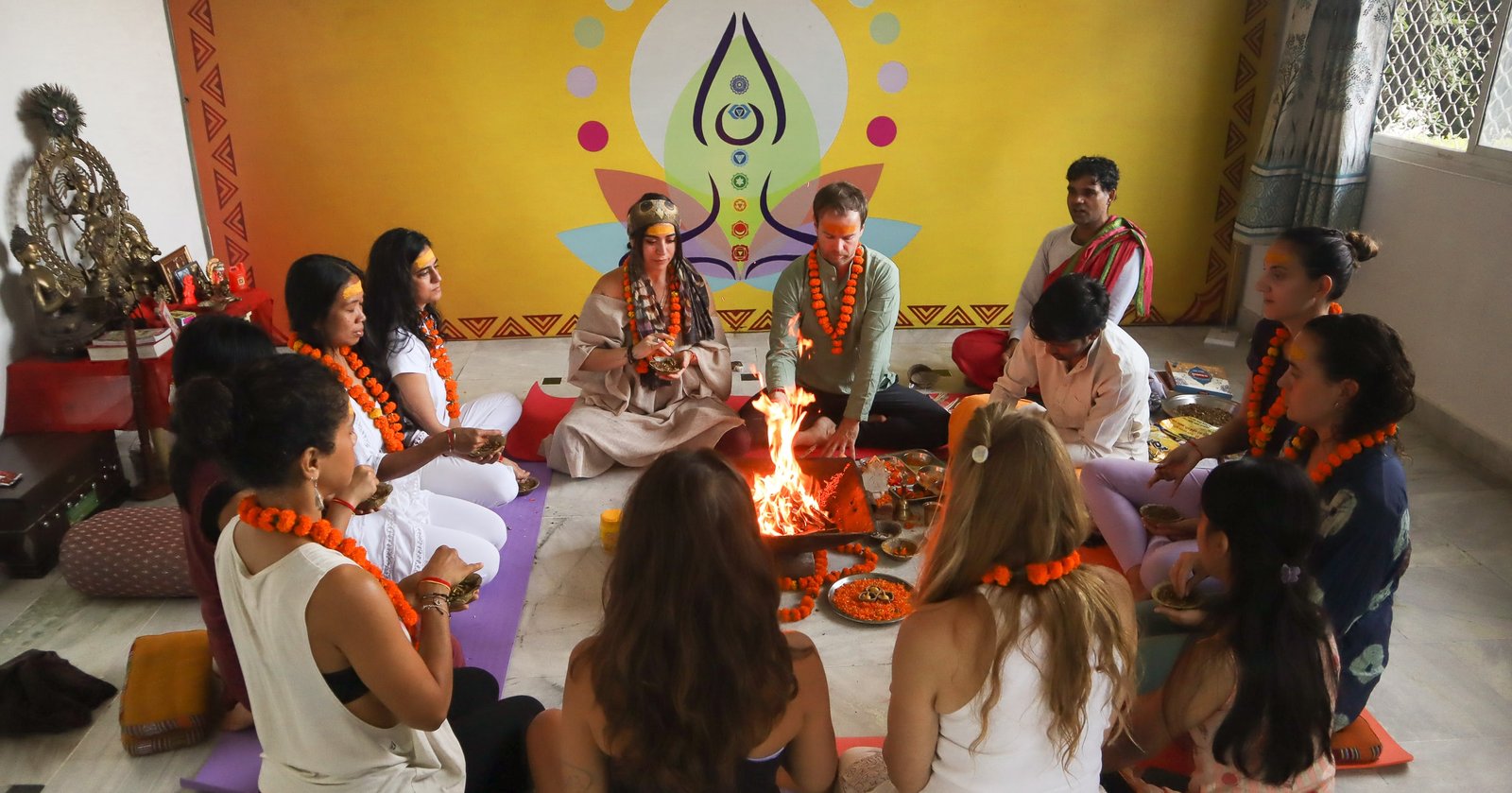 200 hour yoga teacher training in india
